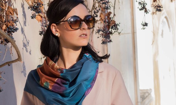 Chusta – elegancki początek jesieni